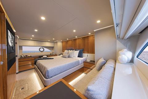 riviera luxury motor yachts