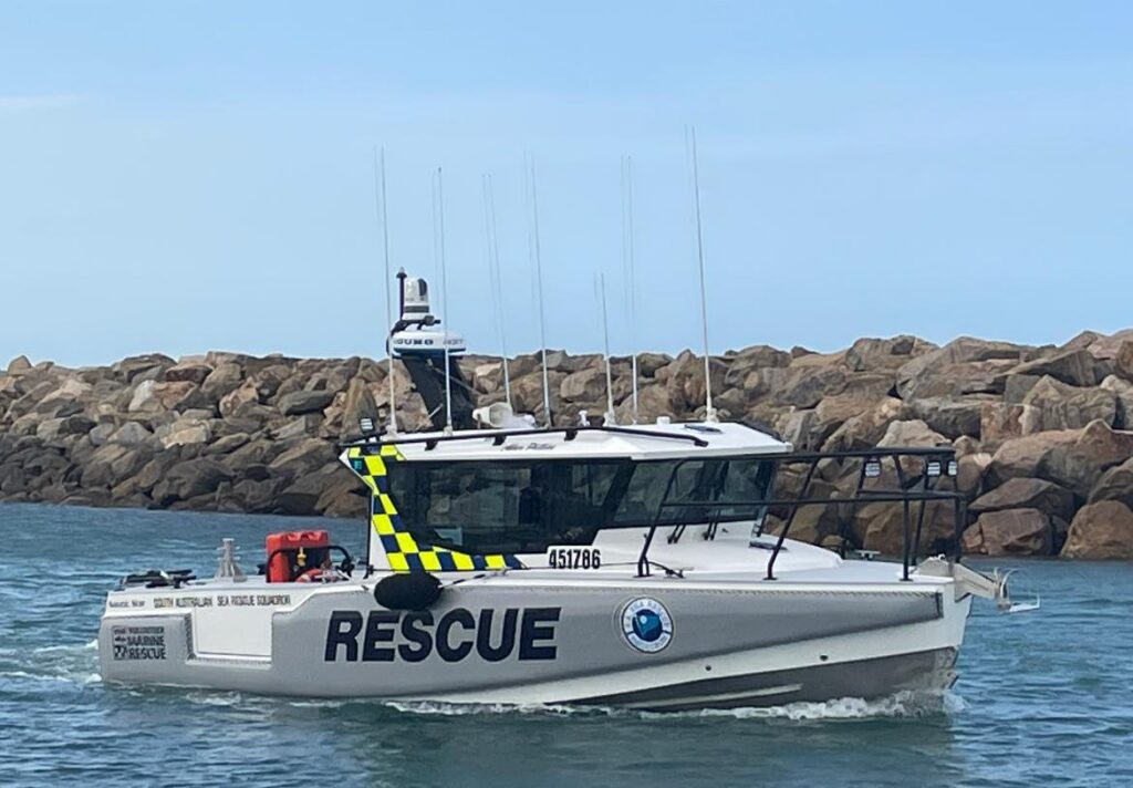 Runaway boat safely returned by Volunteer Marine Rescue South Australia ...